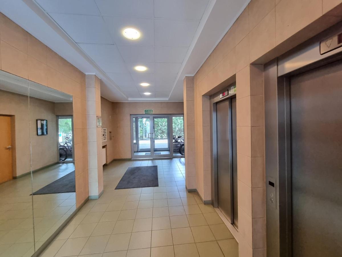 Saska Kepa Apartment Varsavia Esterno foto